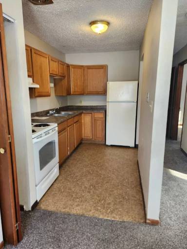 Main picture of 102 8th Ave NW