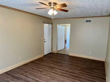 Main picture of 3024 Piedmont Rd