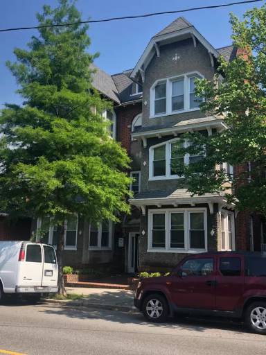 Main picture of 2712 Grove Ave