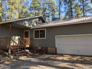 Main picture of 503 Pine Tree Dr