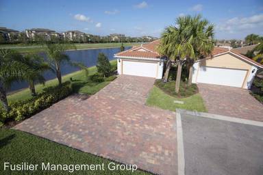 Main picture of 12132 Tripletail Ln