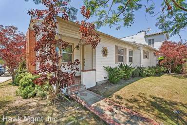 Main picture of 1417 S Curson Ave