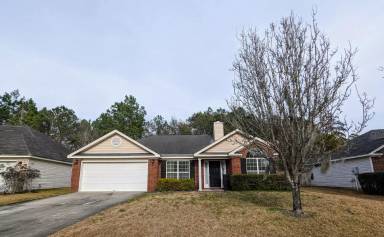 Main picture of 89 Carlisle Ln