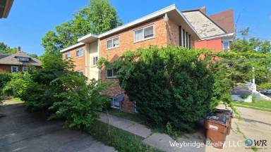 Main picture of 844 Lexington Ave