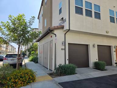 Main picture of 664 Lima Ln