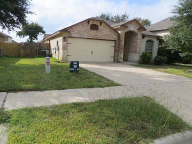 Main picture of 5404 Holly Oak Ln