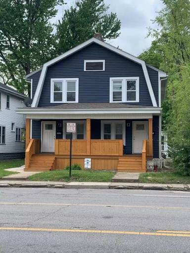 Main picture of 2969 Indianola Ave