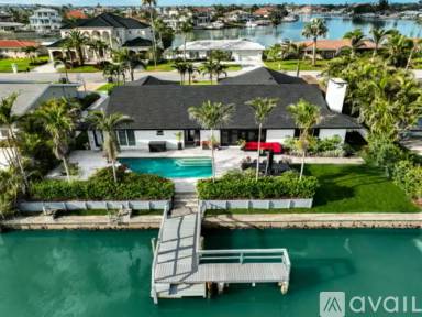 Main picture of 221 Howard Dr