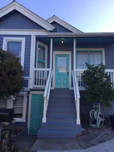 Main picture of 130 Echo Ave