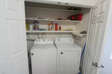 Main picture of 1150 W 360 N
