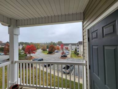 Main picture of 7104 W Friendly Ave