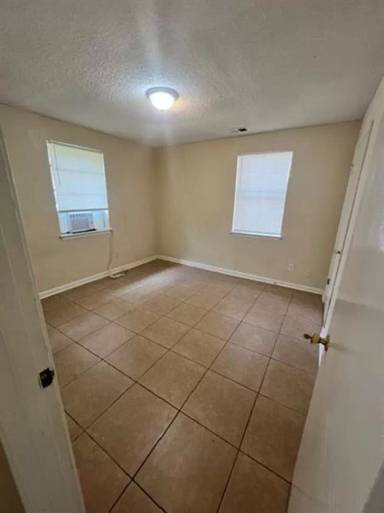 Main picture of 4016 Rhodes Ave