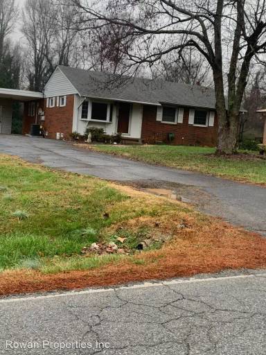 Main picture of 119 Morlan Park Rd