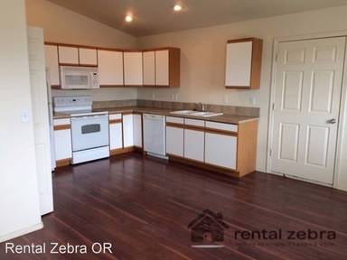 Main picture of 2650 NW 8th St