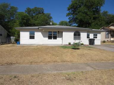 Main picture of 1607 N 24th St