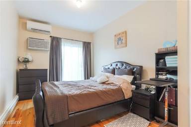 Main picture of 1437 70th St
