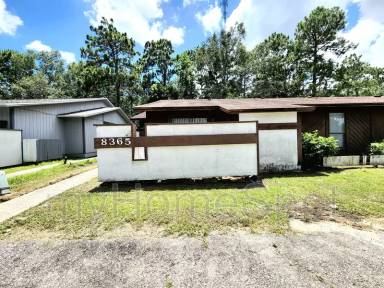 Main picture of 8365 Country Walk Dr