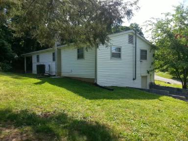 Main picture of 5655 Reno Dr