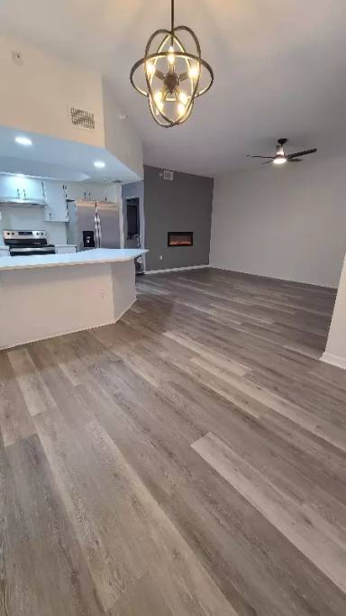 Main picture of 10490 Chalmer St