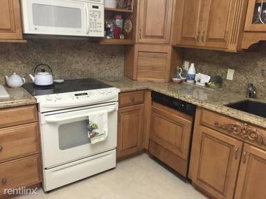 Main picture of 277 N Ocean Blvd