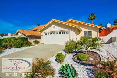 Main picture of 814 Lanewood Pl