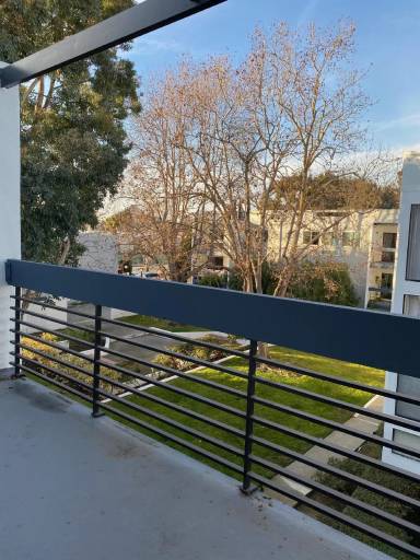 Main picture of 1067 Shell Blvd