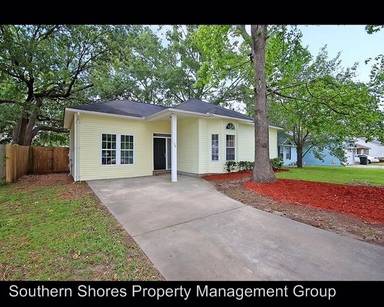 Main picture of 138 Pecan Grove Ave
