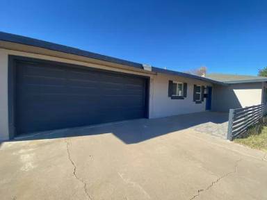 Main picture of 2716 N 21st Ave