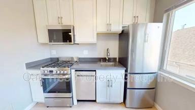 Main picture of 450 28th St