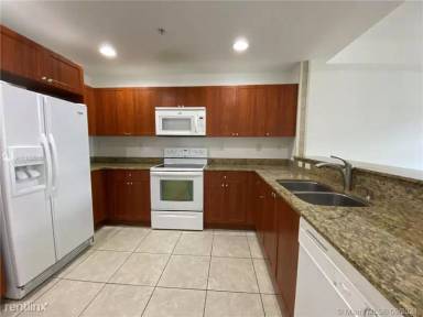 Main picture of 8900 NW 107th Ct