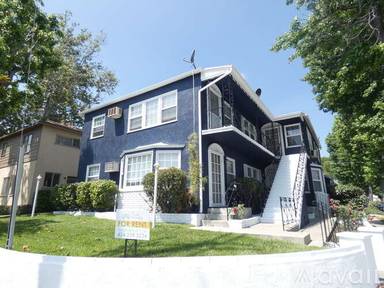 Main picture of 5057 Cahuenga Blvd