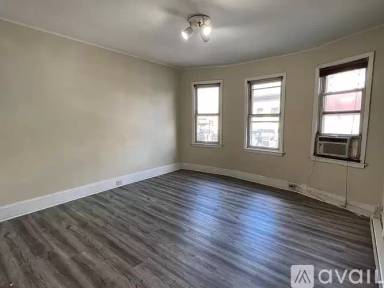 Main picture of 236 Paterson Ave