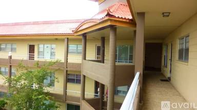 Main picture of 2402 Ecuadorian Way