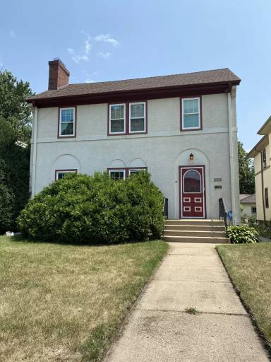 Main picture of 4653 Bryant Ave S