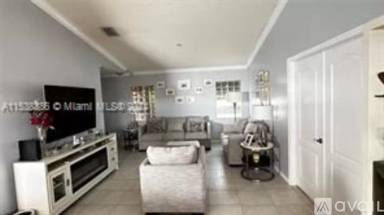 Main picture of 8010 NW 197th St