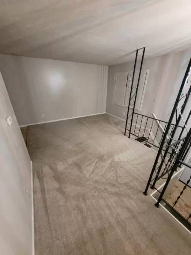Main picture of 123 Ferndale Dr