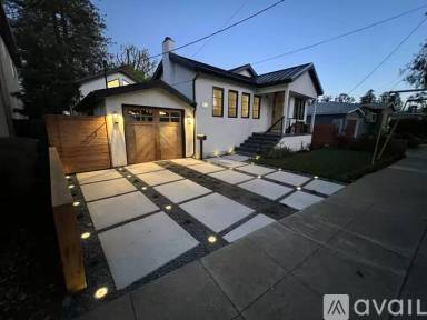 Main picture of 815 Park Ave