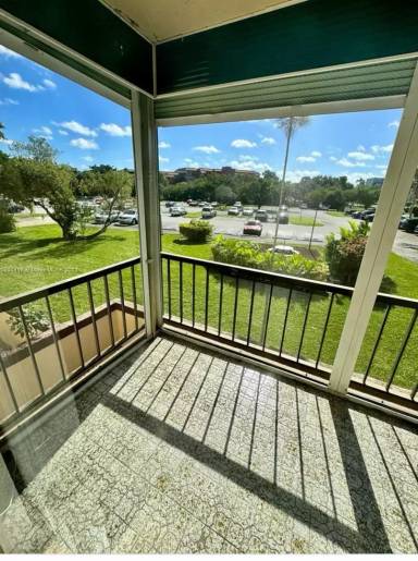 Main picture of Omega 4