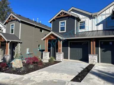 Main picture of 39785 Pleasant St