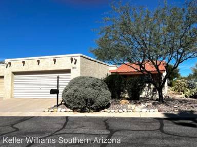 Main picture of 1410 W Cerrada Colima