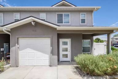 Main picture of 415 Roberts Rd