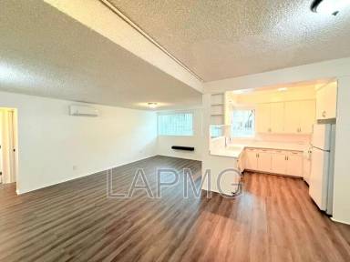 Main picture of 808 Princeton St