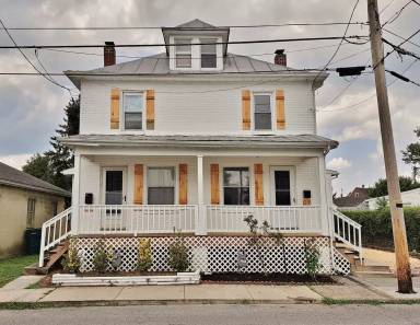 Main picture of 29 S 4th St