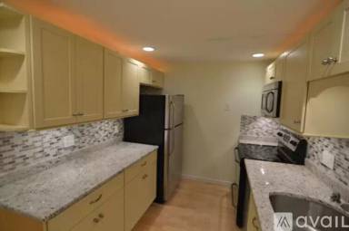 Main picture of 336 Adams St