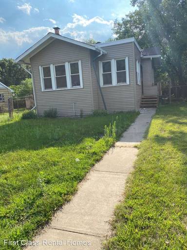 Main picture of 840 Lincoln St