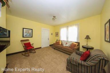 Main picture of 1040 Walnut Hill Pl