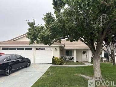 Main picture of 39360 Rockcliff Ct