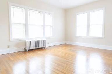 Main picture of 183 Chatsworth St S