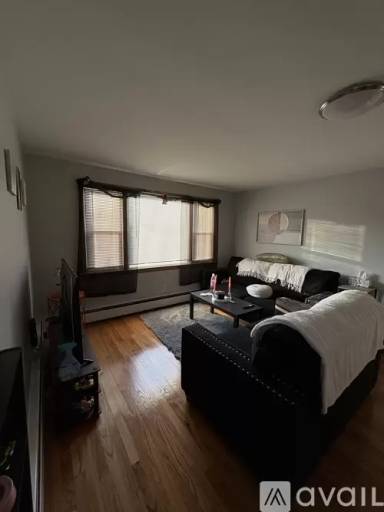 Main picture of 190 Windmill St
