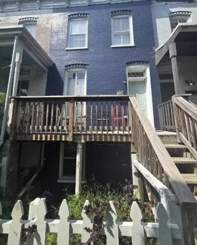 Main picture of 338 S Laurel St